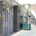 السفارة العراقية في طهران تخصص أرقام طوارئ لتقديم الدعم للعراقيين